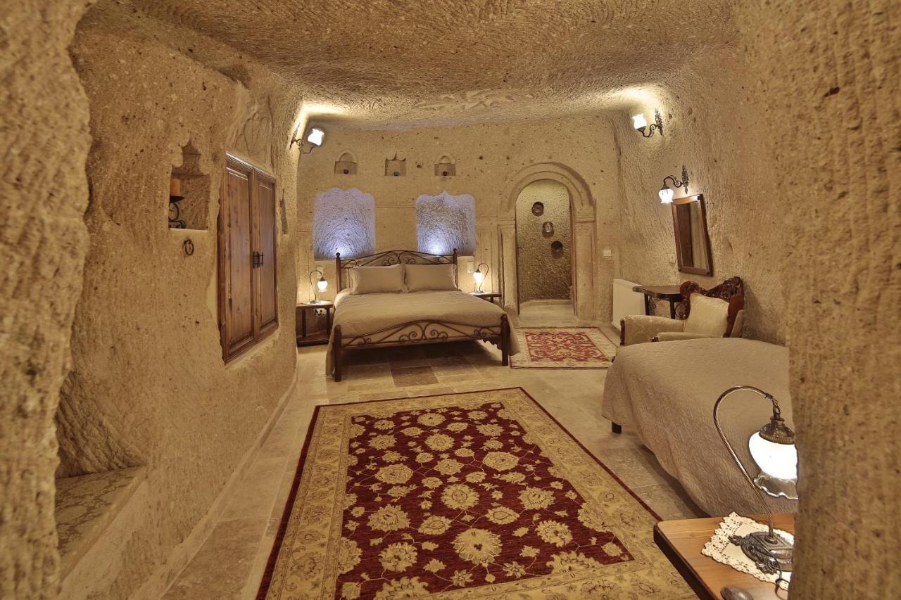 Vista Cave Hotel 2*